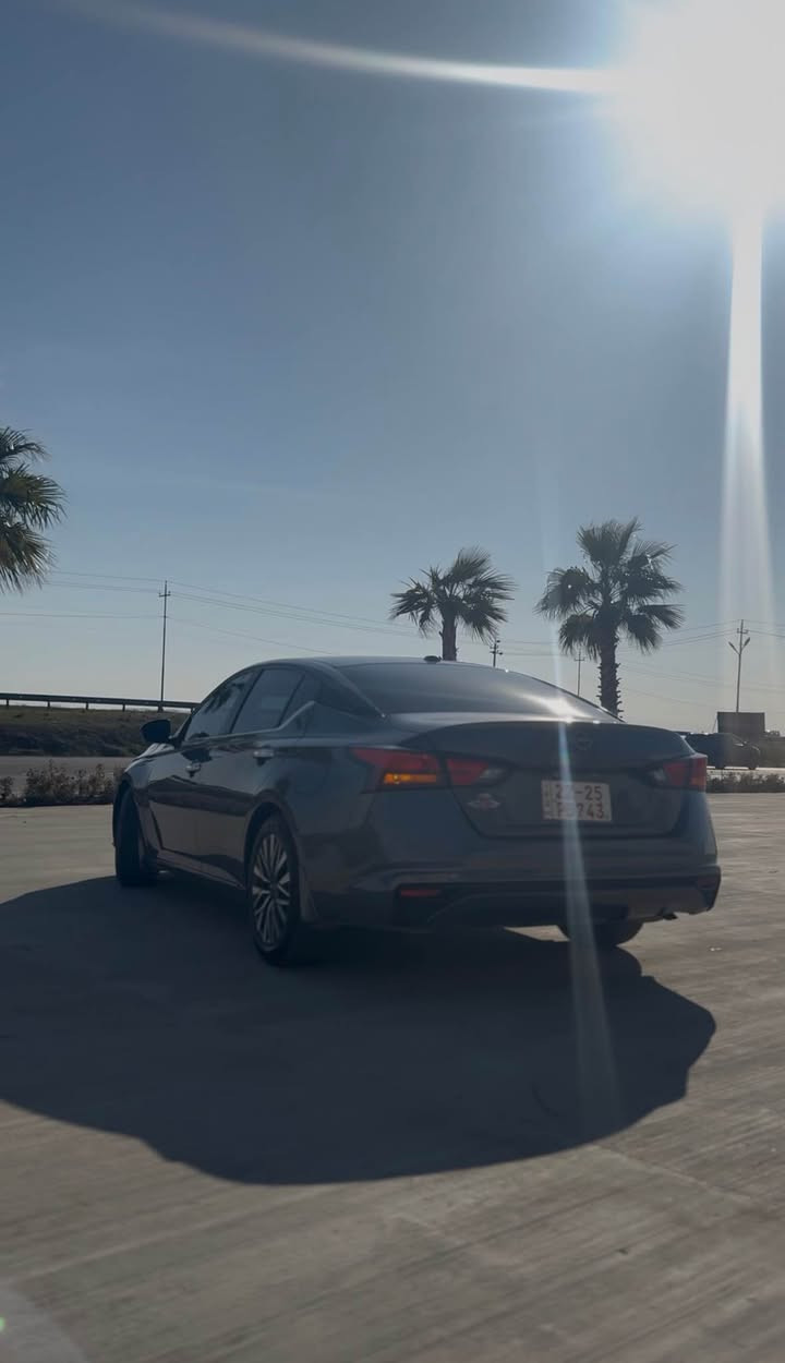 بجم كبس 
بابين صبغ 
***********
1N4BL4DVXRN411781 اكر, نينوى
