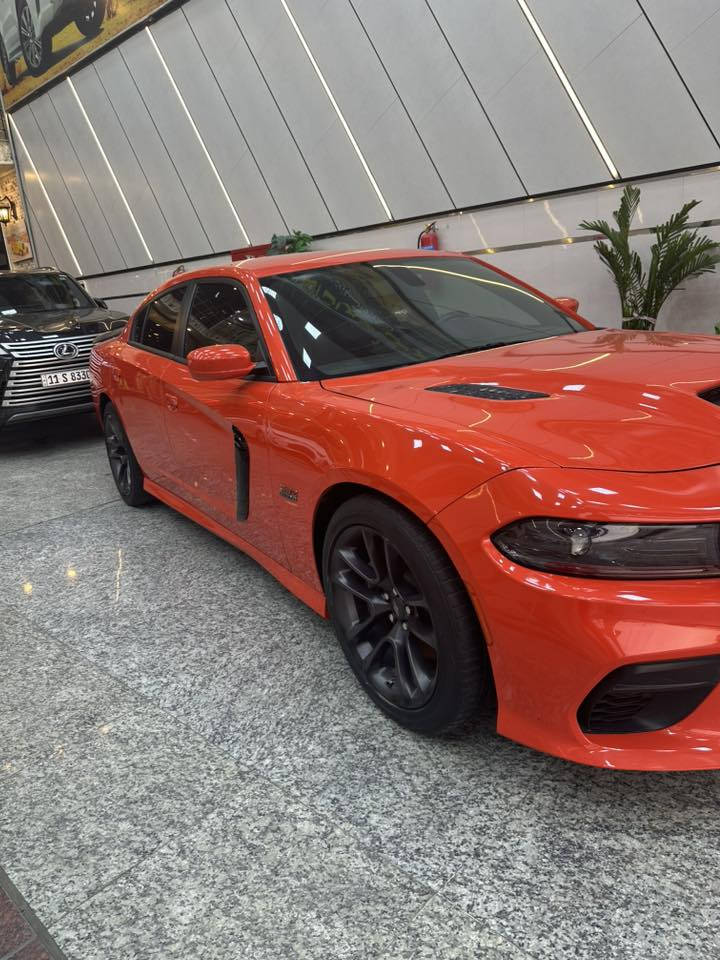 سلام عليكم جارجر لون مميز برتقالي اصل موديل 22 عنواني بصره مكينه 6400 سكات سياره ***********
