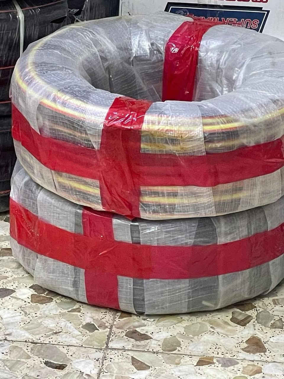 السـلام عليكم ….
تعــلن شـركة الغـدير عـن وصول
صوندات العلم الاسود والبطن الابيض بجميع القياسات والاحجام 
1/2 ..10 متر الاسود و 20م
1/2… علم شفاف نص 10 م
1/2 ٠٠٠ علم شفاف نص 20م
انج بطن ابيض 40م و 20 م
3/4 بطن ابيض 40 م و 20 م
غاز 12كغم مسلفن 

العنوان بغداد كم ساره شارع جامع الشاكرين 
٠٧٧٠٩٩٣٣٢٣ حجي فلاح
***********  رائد مطر 
ونسال الله التوفيق 

شـركة الغدير✨
