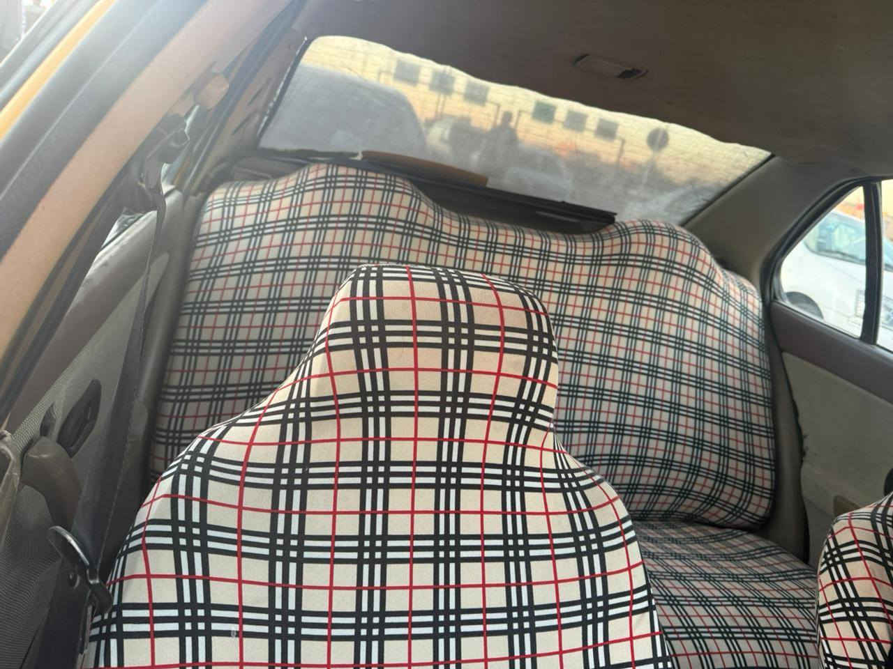 سمند موديل2011
***********
تبريد كهربائيات حداديه مكينه كير كفاله
شرط التحويل 
ناصريه مركز 
نواقص بيها السيارة  قفاله مال بيبان خلفيه ماينفتحن ابطاين اشويه تعبانات وبيها الهلالات مخيسات  اخياس خفيف مامعمرات عل بلاد الشراي يتصل 
السعر من الاخير 20
