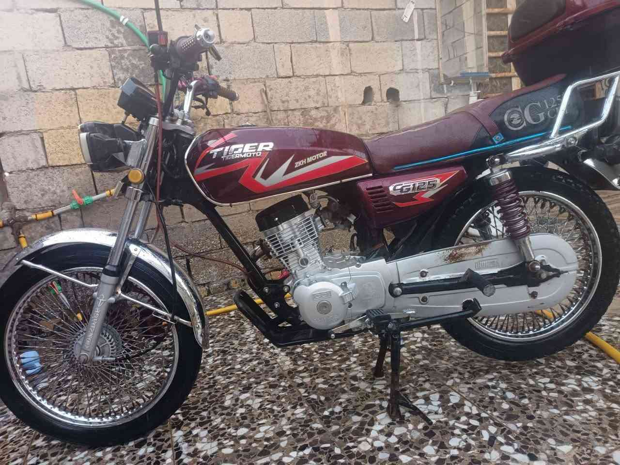دراجه للبيع نوع تايكر موديل  2025 للاستفسار الاتصال عل صاحب الدراجه *********** انه مكلف بلنشر

