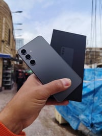 جالاكسي S24 ميني • ١٢٨ جيجا • ٨ رام