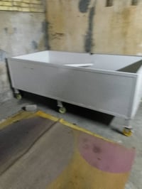 للبيع حوض سماك وشوايه   07722557675