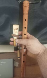 بغداد • آلة موسيقية • صناعة يدوية