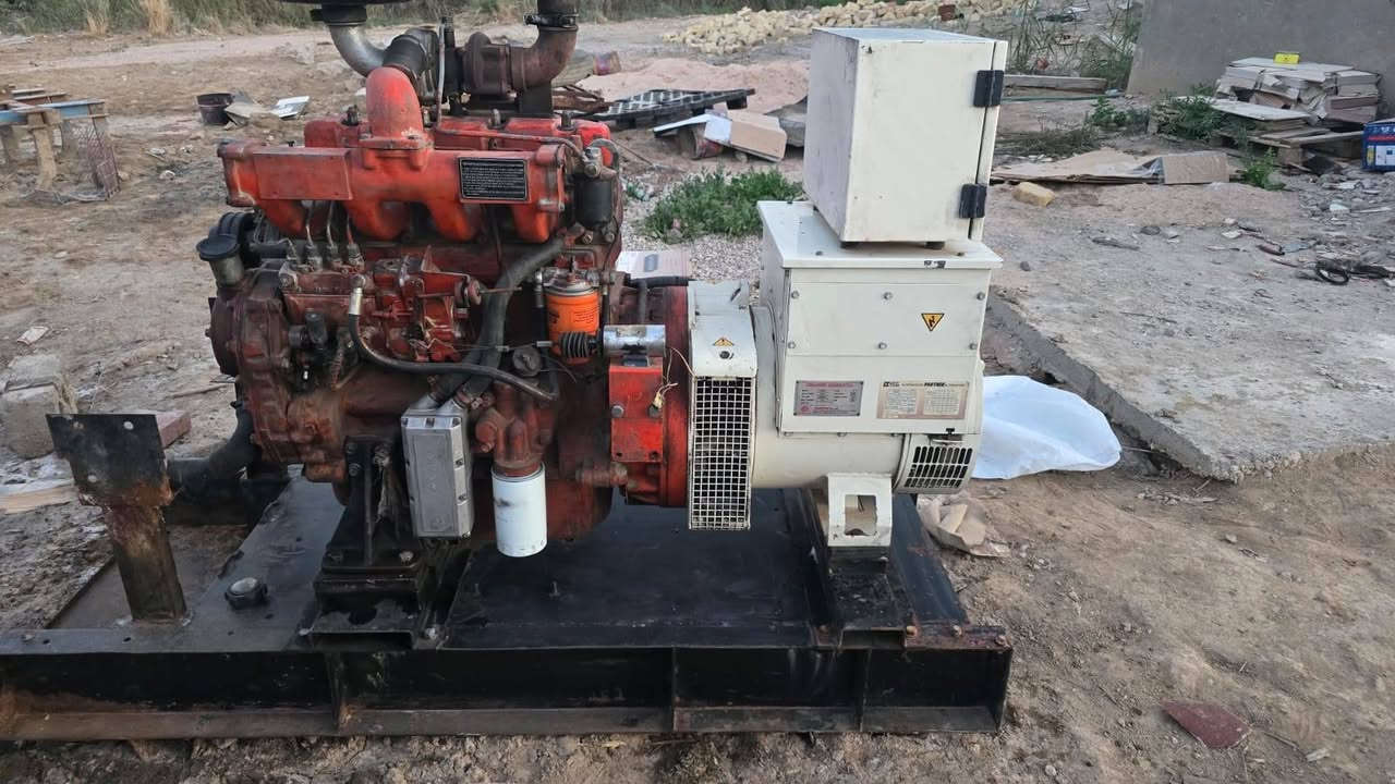 مولده فيتنامي 50 كيفي
200 امبير   150 امبير حمل مرتاحه
شرط الشغل والحمل
مكاني ذي قار  *********** الشراي يتصل
