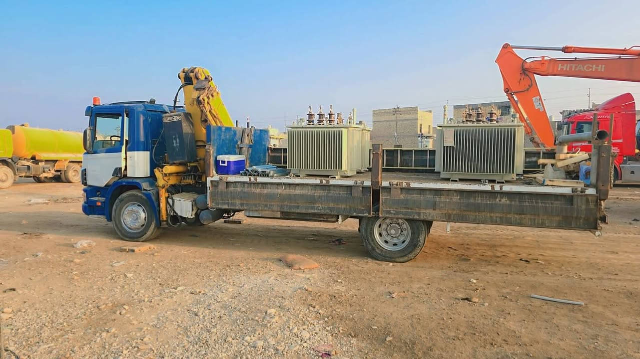 كرين سكانيا موديل 2001 رقم دولي الجديد بأسمي بلسنويه كرين جهاز ايفر 7 طن مكفول من الفطر والباج 3 سلايتات بدي طول 6 متر وربع بلاد السعر 275 وبي مجال قليل مكان ميسان موبايل ***********
