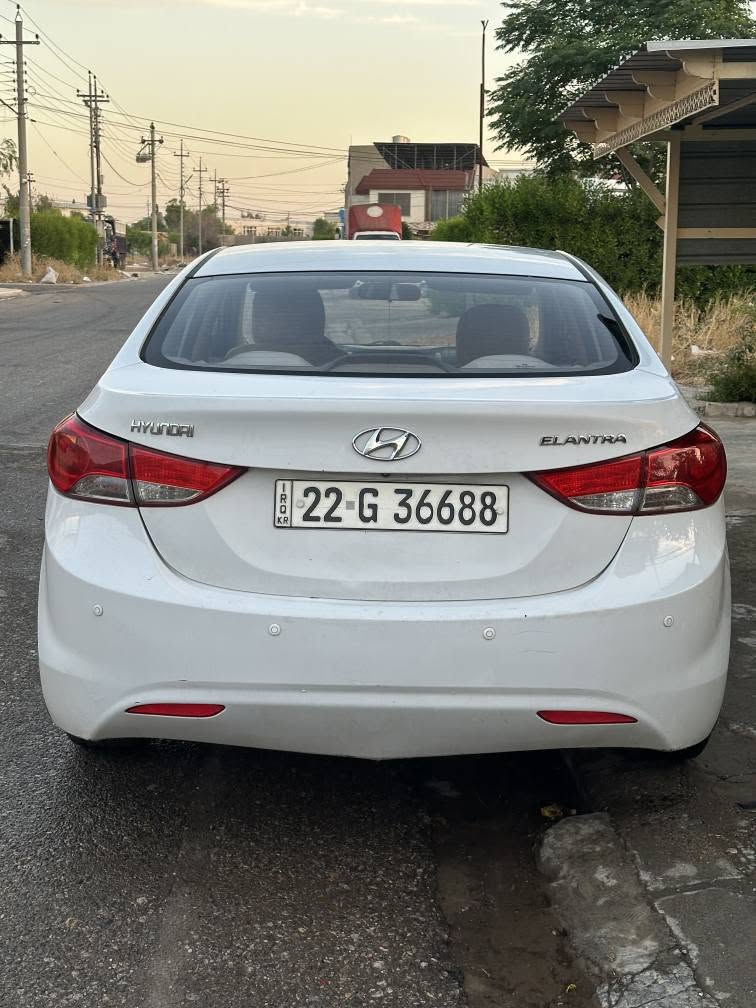 هیوندا ئیلانتڕا 2014 
سەیارەکە پارچە ڕەشە جەمپەکی خەفیفی پشتەوەی هەیە گێڕو مەکینەی بەشەرت نەکراوەتەوە 152 هەزار کیلۆمەتر ڕۆشتووە کە سەیارەکە زۆر پاکە یەک دەستە لای خۆمان بووە نرخیشی 95 وەڕەقەو کەمێک مەجال
گێڕ تۆماتیک 
قفڵ مەرکەزی 
شاشە ئایپاد و کامێرەی دواوەو ABS 
تەبریدی ئیش دەکا بێ کێشەیە 
هيونداي ئيلانترا 2014
سيارة قطع اسود بها ضربة كلش خفيف من الوراء گێر و مكينة بشرط مامفتوح سيارة نظيف هواية ماشي 152 الف كيلو متر سعر 95 ورقة وبها مجال  
سيارة گێر توماتيك شاشة و كاميرا و ABS
0️⃣7️⃣5️⃣0️⃣3️⃣1️⃣2️⃣7️⃣4️⃣5️⃣0️⃣ أربيل, العراق


**إذا كنت صاحب هذا الإعلان وتريد حذفه لأي سبب، رجاءا أرسل رسالة إلى الدعم الفني**
