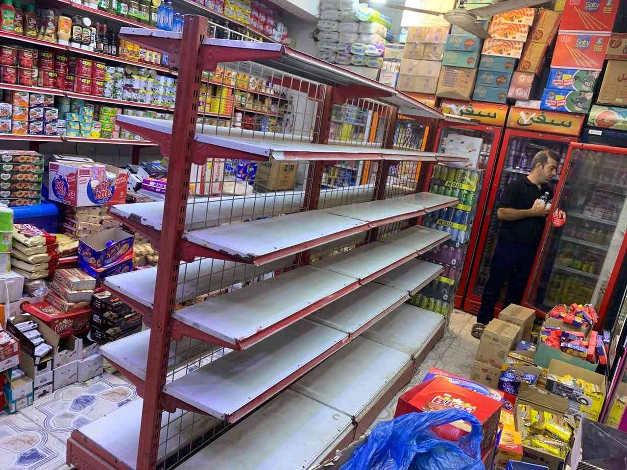 سفينه وسطيه اكثر من ٣ أمتار ارتفاع عالي سعر ٣٠٠ وبيها مجال بغداد الشعب *********** واتساب
