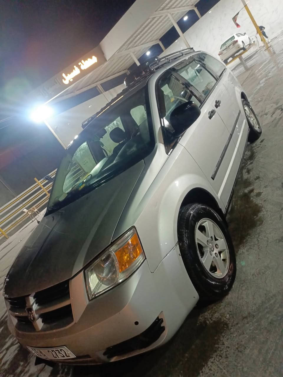 السلام عليكم  دوج كرفان موديل 2008 باسمي رقم انبار مكينه 3300 بيه منظومه غاز سياره نضيفه وعله ايدي صدر امامي خلفي كله نظيف بيه حادث جاملغ وبنيد بدون دواخل وبيه سونار والي ياخذه هم خلي ياخذ سونار رقم موبايل/***********
*********** السعر s110
اخوكم ماهر ابو عبير 
العنوان بابل المسيب
