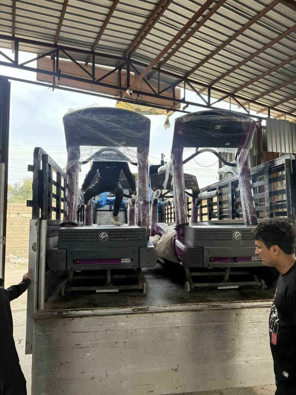 يالله تم التجهيز الحلة كابتن احمد اذياب


**إذا كنت صاحب هذا الإعلان وتريد حذفه لأي سبب، رجاءا أرسل رسالة إلى الدعم الفني**