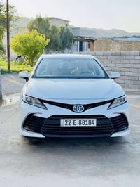 كامري 2023 خليجي     LE   رقم اربيل   ماشية 50 الف  كفالة عامة(كلين)  ...