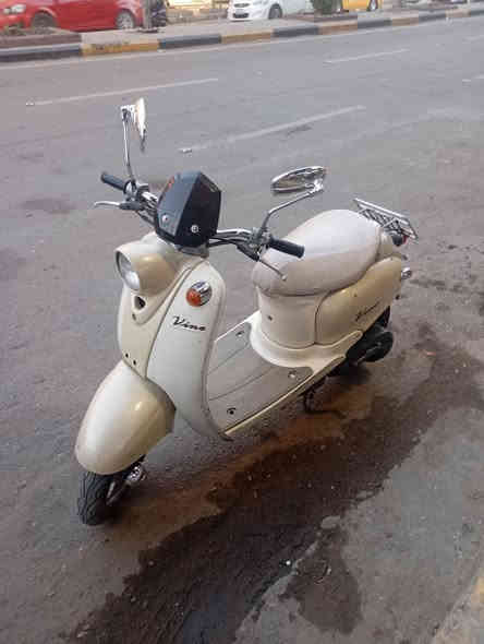 دراجه كلاسك عبدالحليم نصيه السعر350بيه مجال العنون الاعظميه رقم ***********
