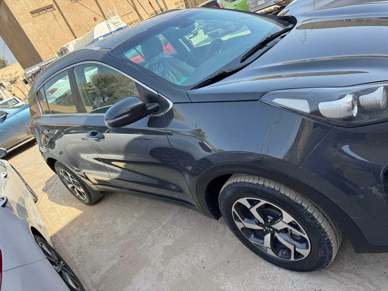 السلام عليكم كيه سبورتج 2019خليجي محرك 2000دوش رقم اربيل سنويه جديده تحويل وكاله مكفوله من الصبغ والتبديل والجرد بيه بارد قليل فقط مكينه وكير ممفتوحات عشركه السعر 168وبيه مجال بيع او مرواس بسياره اقل مكاني بابل *********** بغداد, العراق
