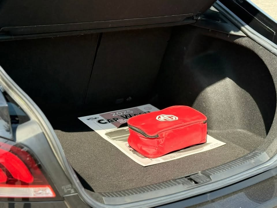 MG6 تروفي فول مواصفات
موديل 2023

كفاله اخذتها من شركهالحارثيه عله ايدي 
ماشيه 45 KM فقط
مكينه وكير مكفول 
فولللللل مواصفات
بصمة
سلايد روف (فتحة سقف)
كشنات كهرباء
شاشة
تحكم ستيرن
مثبت سرعة
كامرات خلفية وحساسات
هاند بريك بصمة
وبقية المواصفات المتعارف عليها
السيارة جديدة كلش وما بيها اي نقص كاملة مكملة  صدر امامي خلفي جديد  غرفة داخليه نضيفة وما بيها اي شخط 
رقم بغداد الجديد سنويه جديدة  
مكاني بغداد 
سعرها 120 $ بيها مجال بسيط كلش 
رقمي *********** الشراي يتصل ما متواجد بل فيس
