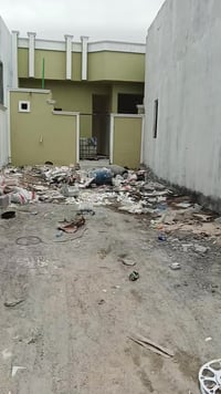 جزيرة اليوبي • ١٠٠م • غرفتين