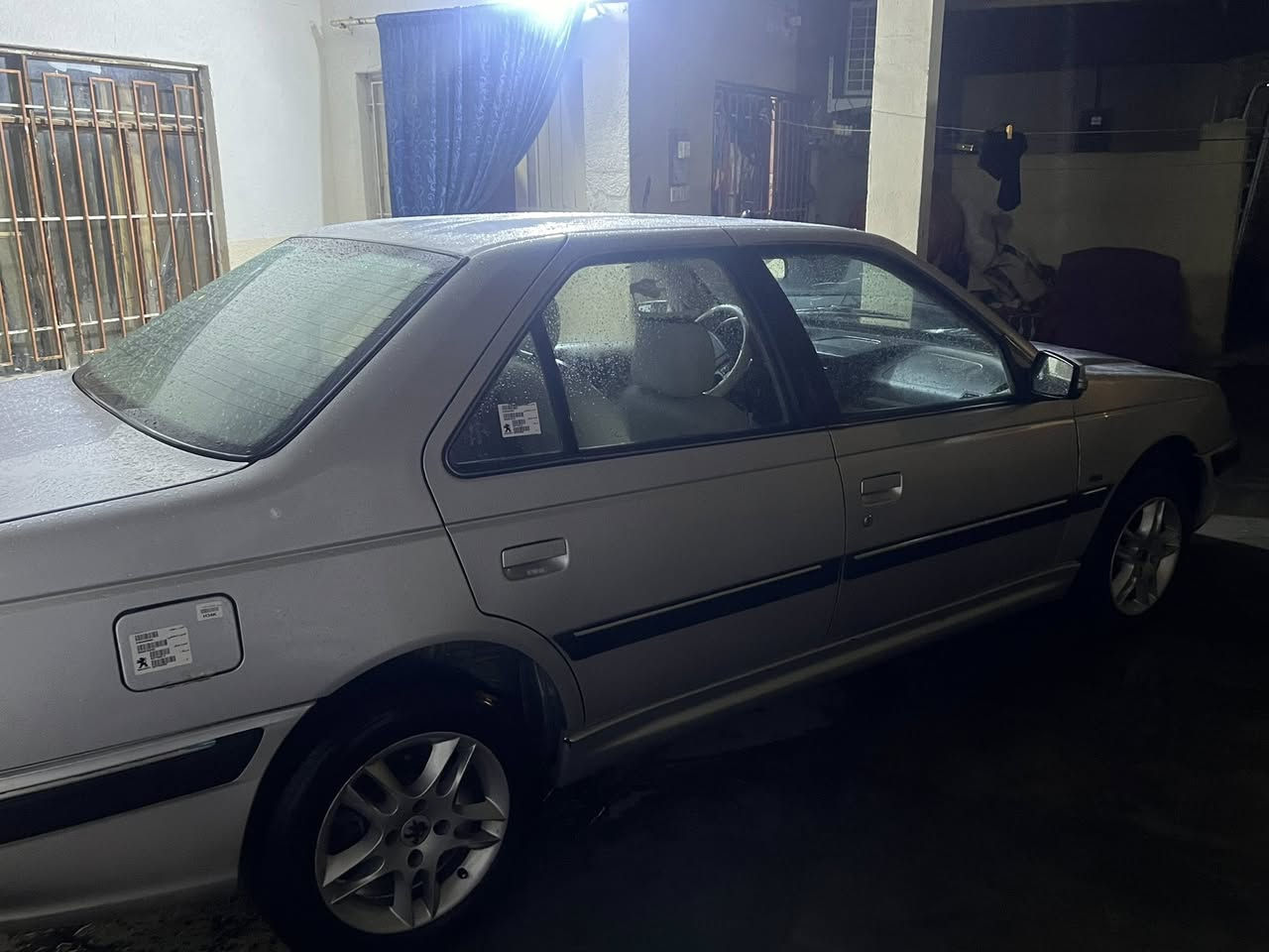 السلام عليكم بيجو بارص موديل 24بيها باب مال عبري معمر العنوان البصرة مشراق القديم  السعر 70وبيها مجال
الرقم ***********
