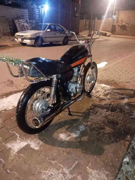 سلام عليكم درجا مثل ماواضح بصور سعر ب300 مكاني ابو الخصيب
***********
