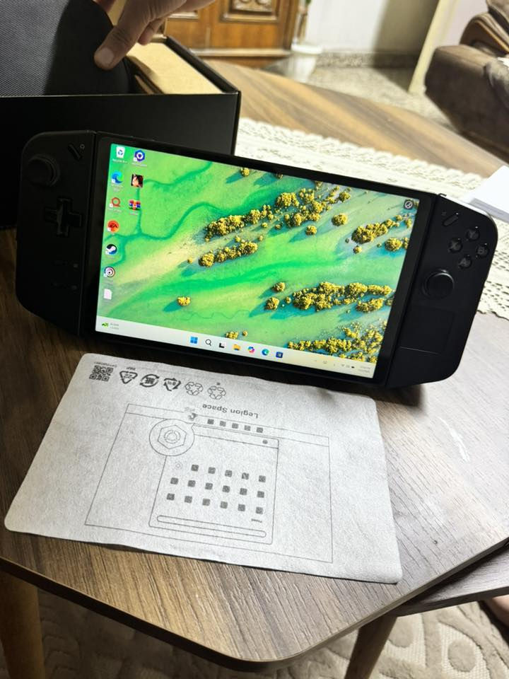 لينوفو ليجن كو
نظافه 98‎%‎
***********
سعر750
