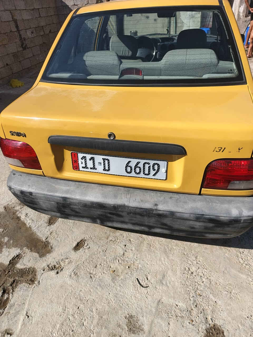سلام عليكم سايبه موديل 2015 سياره مكفوله ما عده طخه بل باب سايق ومعمر بارد موضح بل صوره سياره بسمي تحويل ثاني سياره بدايه خيط بخار السعر 37 وبيه مجال بسيط ستفسار ***********
