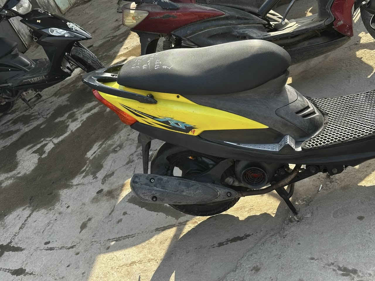 ماكس عدله ختم واحد لون مميز 
كفاله عامه 
متروسه ختومات 
مابيها اي نقص مثل مموضح بصور 
ماشيه 13الف مامتعوبه 🤷🏻‍♂️
مكاني حله نادر 
***********هـ
الاستفار اكثر خاص
