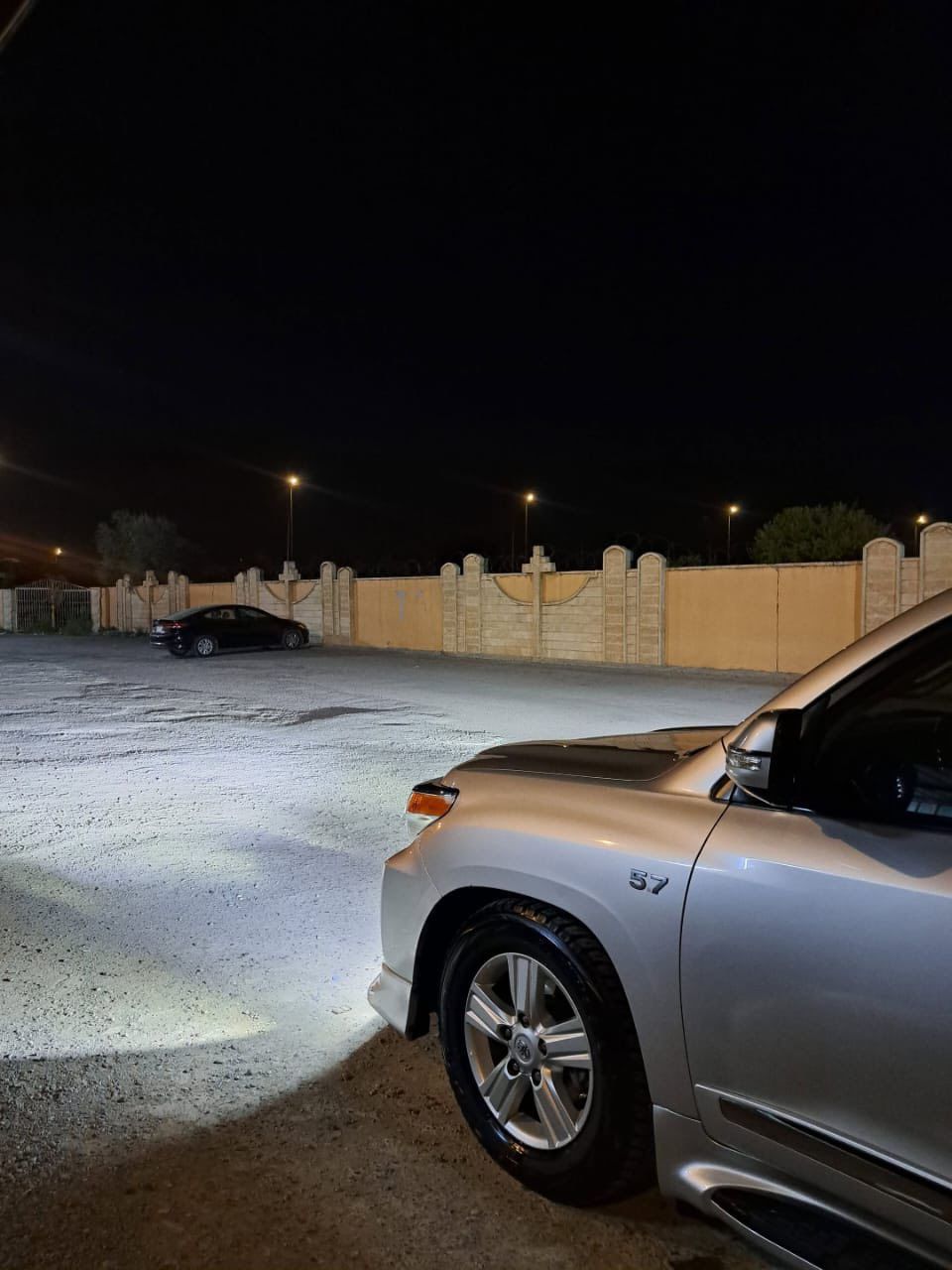 السلام علیك لاندکروز 2015 البیع و مراوس مواسفات لیکزس
رقم/***********بی واتساب
V8 4.6✅
✅جاکات+تصعید وتنزل
 ✅تبرید کشنات
✅شاشە تحکم لیکزس
 ✅شاشە DVD سقفیة
✅  تشغیل عن بعد
✅کراسي کهراباء+خزن میموري
✅٤بسمە ابواب
✅ سیستم صوت JBL
 ✅استیرن کهرباء
✅۱٨ ایرباك 
✅ حساس امامی و خلفي
✅ ستیرن هیتر (تدفئە)
 ✅نظام ایکو 
✅ثلاجە
✅٤کامیرا بلادی+باب بیها کامیرا
✅رقم رابیل جدید
کیر محرك مکفولە
بسمی السنویة
سیارە مابیها دینار مصرف کامل من کال نواحي
نوس باب سایەق بغ نوس جاملغ PDR
