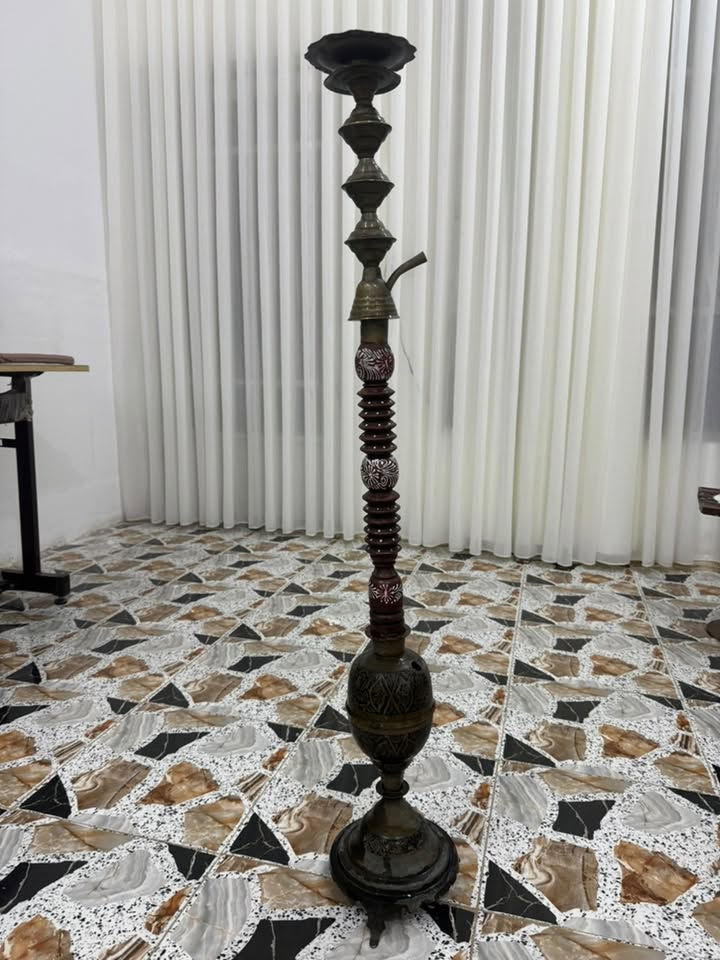 للبيع مجموعة غراض السعر 250 الف يوجد توصيل ***********
