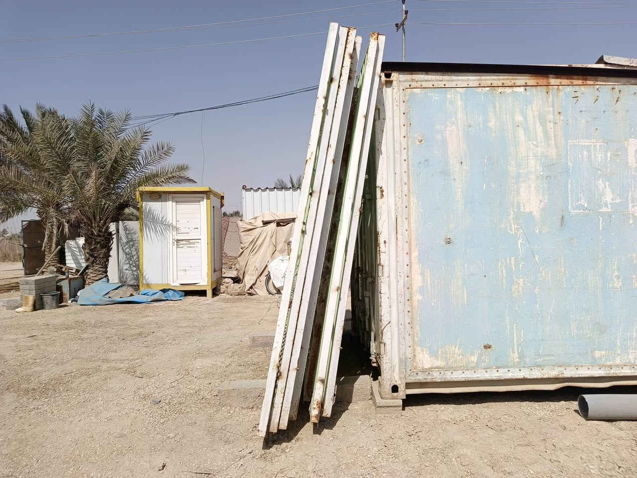 ٨ قواطع معدنية ثقيلة (٣×٢,٥) متر .
السعر ١٥٠ ألف القطعة الواحدة .
الموقع بين كربلاء و المسيب .
*********** مع واتساب .
