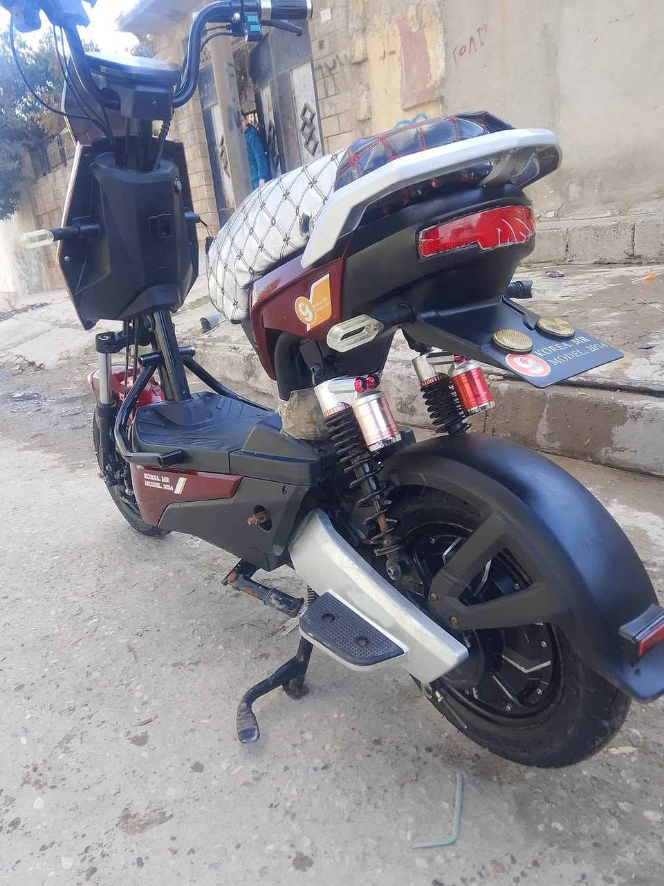 للبيع اربع باتريات دبل 32امبير ملف الف اوخمسميه 1500 بريك الكدام دهن الوره بنز كلو شرط الماطور ماناقصو بس اشاره يمن والبقيه شغلات شلعه اومعدل 5نمرات بي يمشي 68حقيقي 60 سعرو 350اوبي مجال مكان موصل جانب ايمن خاص موجود ***********
