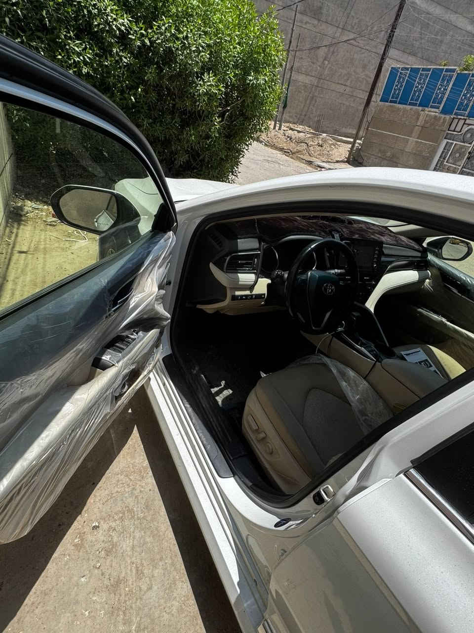 سلام عليكم بعد اذن الادمن
كامري ٢٤ وكاله عبد اللطيف 

فول مواصفات ١/١  

ماشية ٥٤

فتحة سقف 

بصمه تشغيل 

اشارة ترحيب 

رادار 

شاشة كاشفه اعطال 

لايت زنون  

عالي وناصي

ويل كب بلادي

مري كهرباء 

شفتات 

٣ انضمه قيادة

كشنات جلد كهرباء 

بردة خلفية كهرباء

هواي مواصفات ممذكورة 

بيهة بارد ب الجاملغ الخلفي وره السايق  كد شبر 

واثر شخوط بصيطة  ب الباب والسونار موجود بل منشور 

بسمي تحويل شوكت متريد 

المكان بغداد 
السعر ٢١٠

رقم الهاتف

‏***********
