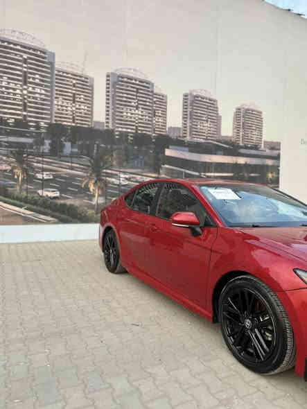 للبيع
كامري 2025 وارد امريكي SE بلاك ادشن بلاد
هايبرد دخول جديد 
بدون صبغ فقط نص دعاميه مصبوغه بارد بسيط بلطرف مال جاملغ ولبنيد بدون صبغ 
سياره ماشيه ٦الف يعني زيرو 
جهازه من كلشي
كاربلي بلوتوث
موصفات السياره  
كشنات تدفئه 
كشن سياق كهرباء
أناره داخليه ليد 
بك لايت الد الخلفي 
لايت امامي لد 
رادارات من كل الجهات 
توقف ذاتي 
سياقه ذاتيه  
شاشه جبيره 
ويل  كب بلاك ادشن 
كشنات جلد لونين
سبير منازل
ثلاث وضعيات قياده 
اوتو هولد سياره مكانه بغداد الغزاليه 
للاستفسار :***********
