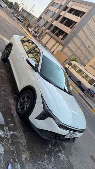 السلام عليكم كيا K4 محرك 2000 ماشيه 13.000 كفاله عامه 
رقم اربيل السياره السعر 200 وبي مجال
الشراي يتصل ***********
