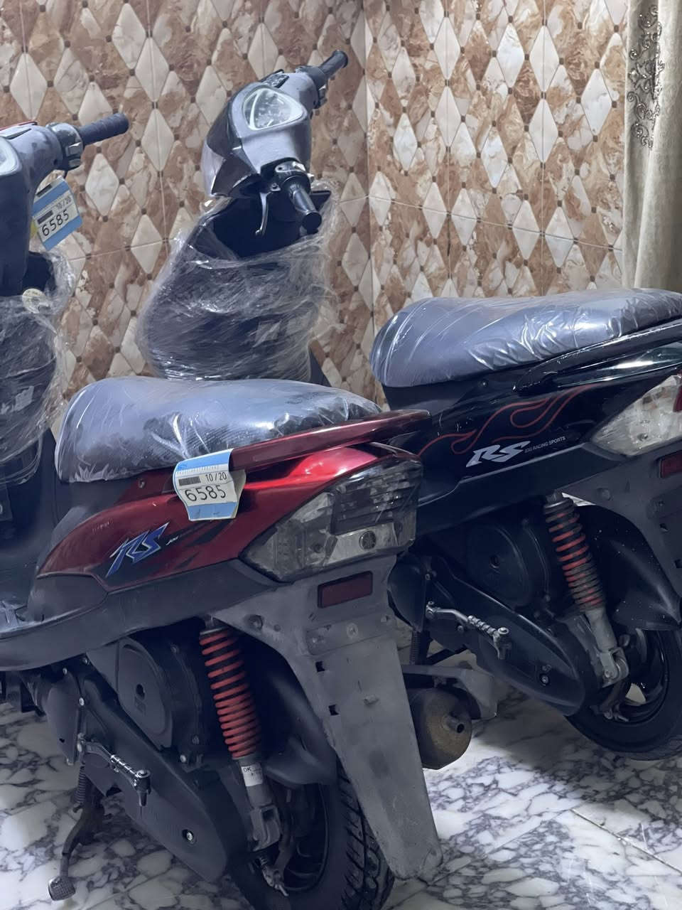 السلام عليكم دراجات جدد نوع ماكس ياباني عدله دراجات مكفوله من كلشي جيب وياك فيتر ويفحص اي نقص مابيه كلها شغال  عنوان مدينه الصدر شراي يتصل ع رقم ***********
