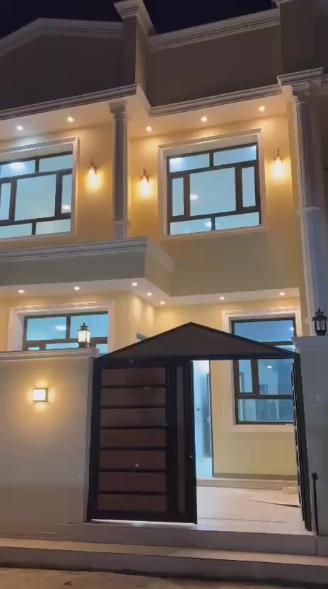 بيت للبيع طابقين بناء درجه اولى طابو اسهم مقابيل مستشفى التركي مساحته 150 متر واجه 7 ونص متر ونزال 20 متر الطابق الاول يتكون من طارمه وصحيات خارجيه استقبال معزوله ومطبخ وصاله ومنور وصحيات داخليه وغرفه الطابق الثاني صاله وغرفتين كبار للاستفسار الاتصال... *********** سعره قفل 190
