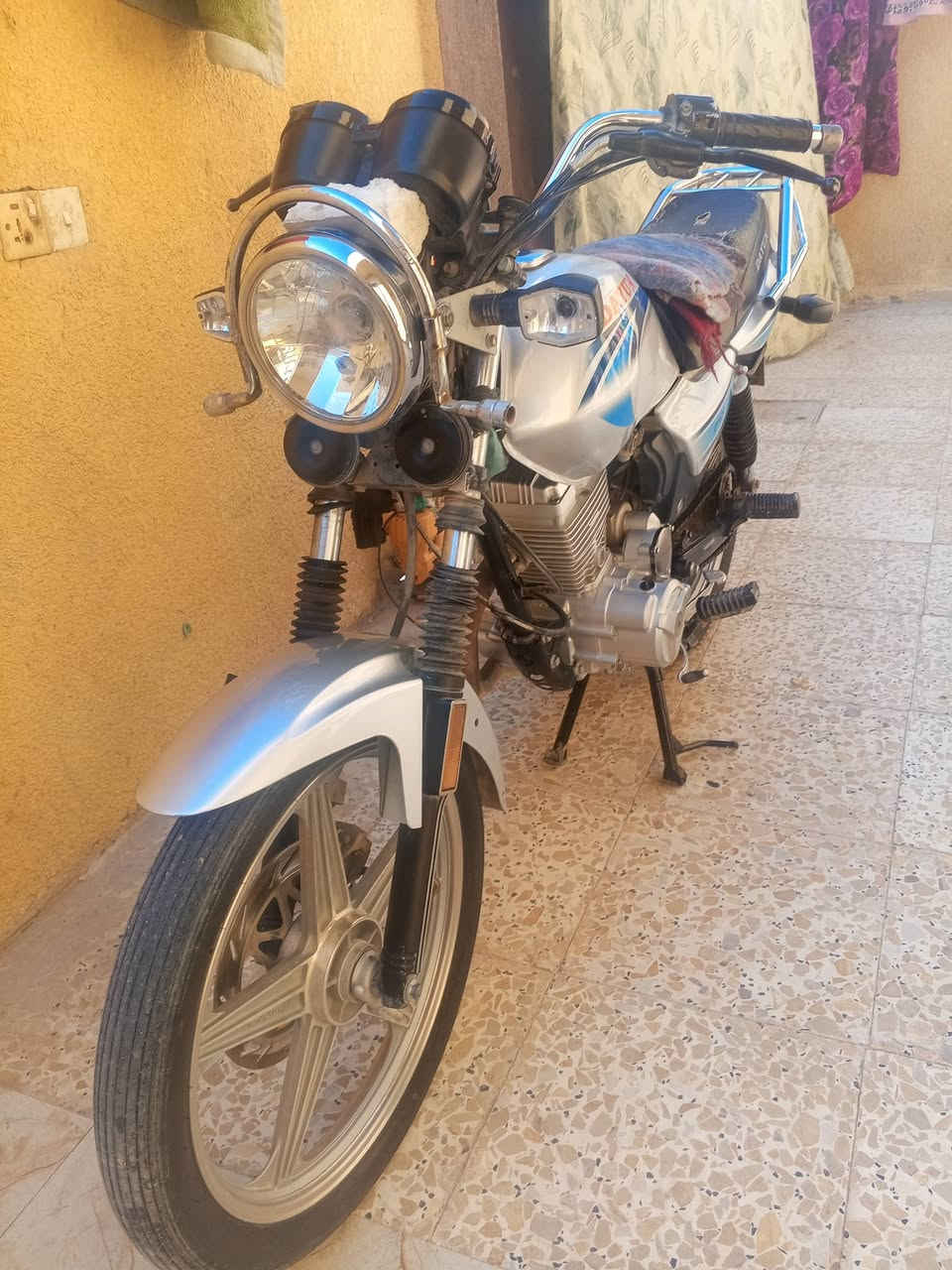 سلام عليكم دايون للبيع موديل 21اوراق اصولي مكفوله كفاله عامه ***********
