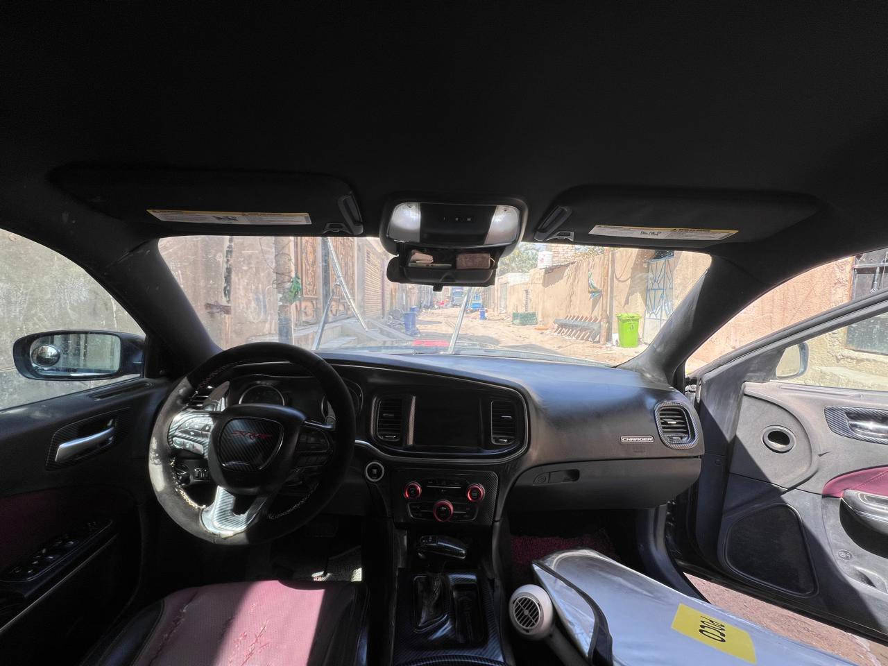 السلام عليكم
جارجر موديل RT 2015( أصل 15)
السيارة فول ماعده الفتحه
مبرمجة، مفتوحة السرعة
تحكم ستيرن جهتين ، شفتات ستيرن عليها كت كاربون فايبر داخل وخارج  ، داخل اسود وماروني
كشنات كهربائي حظن تدفئه وتبريد 
شاشه كبيره،  عليها كت كامل SRT الدعاميات الأماميه والخلفية ودوس وبنيد رياضي
عليها لد متغير وعين الشيطان ،تحكم بالجهاز ومنظومة زنون عالي وناصي متغير
ويل SRT 18 
 مكينة وكير وتبريد وحدادية مكفولات
عليها سستم صوت رياضي وتحكم الصوت ريموت 
عليها نظام الايكو بوست
 رقم قادسية مشروع وطني سنويتهه مجدده ل 2028
حادثها جاملغ أمامي أيمن، وتصيلح بسيط بالجاملغ الأمامي الأيسر(5 قطع صبغ) ابيع حزام ، السيارة جاهزه، ماداخلة حلبات
السياره فول ومواصفات ال RT معروفه السعر $145 وبيها مجال ، بدون مراوس
العنوان البصرة - الزبير
***********
