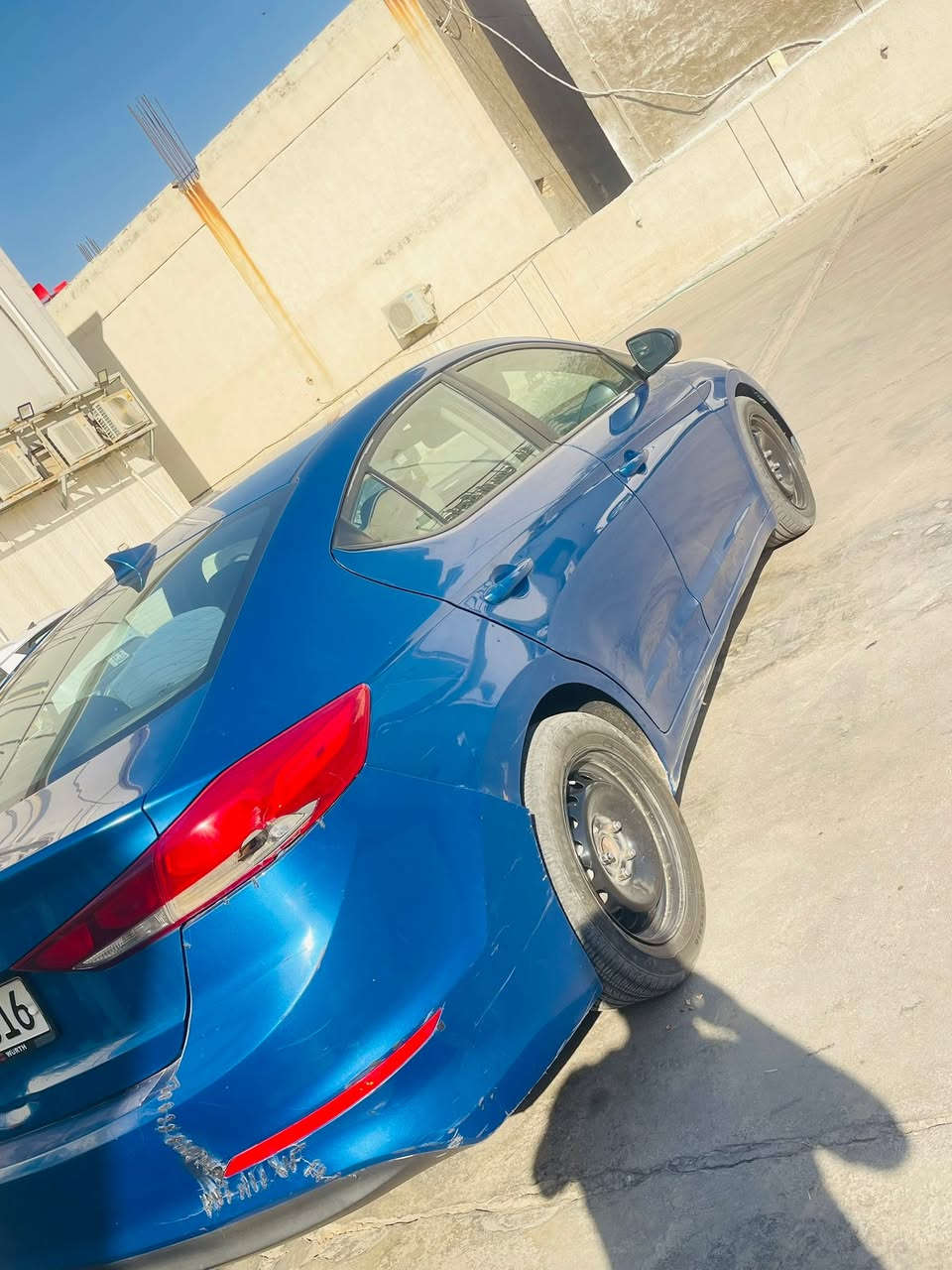 النترا 2017 
وارد امريكي حادثة جامرلغ ايمن بدون دواخل وبنيد صبغ
مكينة دوش 2000
منضومة تبريد جديدة
رقم سليمانية بسم عربي
السعر 105
العنوان زيونة خدمي ملعب الشعب
للاستفسار ***********
