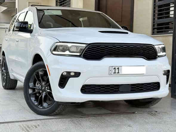 سلام عليكم .... اخوان عندي دورنكو 2023 جي تي بلاس وارد امريكي ضررها جاملغ وبنيد الضرر خارجي بدون لغلد وشواصي  السياره رقم بغداد بأسمي وتحويل مباشر  ماشيه 30 الف اخوان السياره جديده جدا جدا واي نقص مابيها وسعرها 31000$ واي استفسار هذا رقمي ***********
مكان السياره بغداد السيدية 
مواصفاتها
محرك 6 سلندر 3600
سلايد 
فور ويل 
كشنات جلد 
تدفئه وتبريد بالكشنات
كشنات منفصل VIP
باب خلفي كهرباء 
سستم صوت 
رادار امامي 
رادارات جانبية 
ويل كب حجم 20
كشنات وستيرن كهرباء + خزن ميموري
