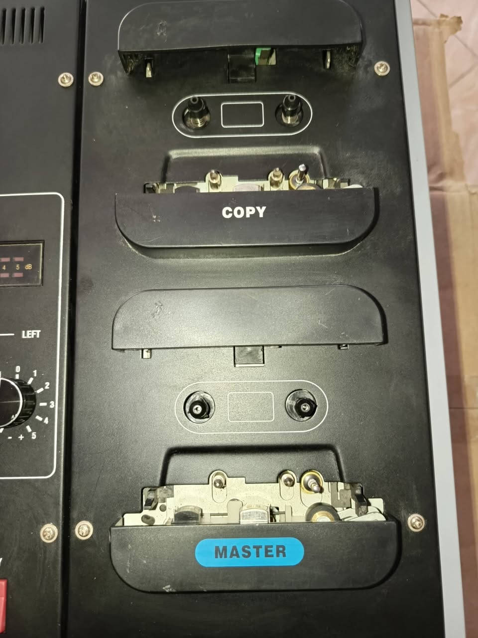 جهاز طبع كاسيت سرعة التسجيل دقيقتين
غير مستخدم نهائيا 
السعر 100 الف مع التوصيل


**إذا كنت صاحب هذا الإعلان وتريد حذفه لأي سبب، رجاءا أرسل رسالة إلى الدعم الفني**