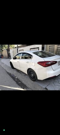 كيا سيراتو خليجي موديل 14 فول مواصفات تبريد قطعتين بيها صبغات ابيع حزا...