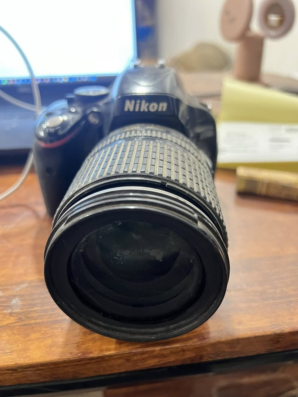 السلام عليكم كامرة كانون D5100 اشتريتها  مستعمله. وستخدمتها شخصي وتركتها الي تفيده يخلي سعر وبالعافيه


**إذا كنت صاحب هذا الإعلان وتريد حذفه لأي سبب، رجاءا أرسل رسالة إلى الدعم الفني**