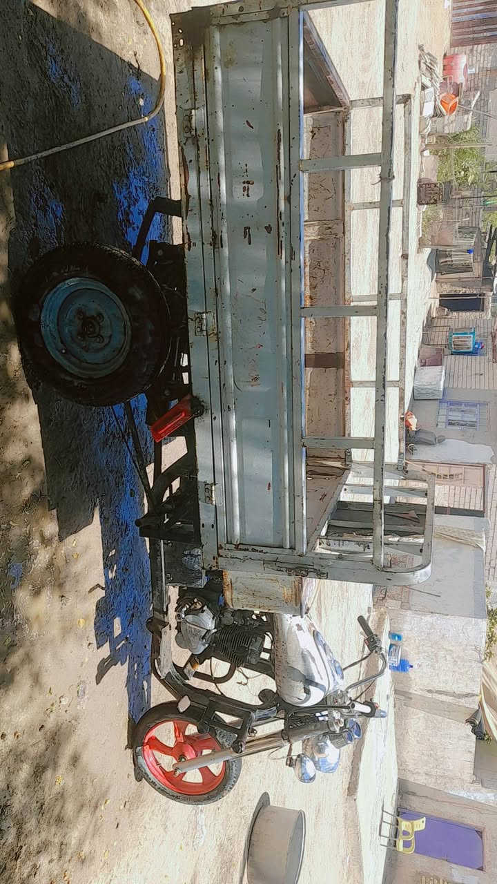 سلام عليكم ستوته للبيع كلك كلك شاصي مكفول تيرات نضيفه كلوبات شغلات مكينه حلوو لا تبخير ولا تنقيص مكان النجف حريه سعر 650 رقمي ***********
