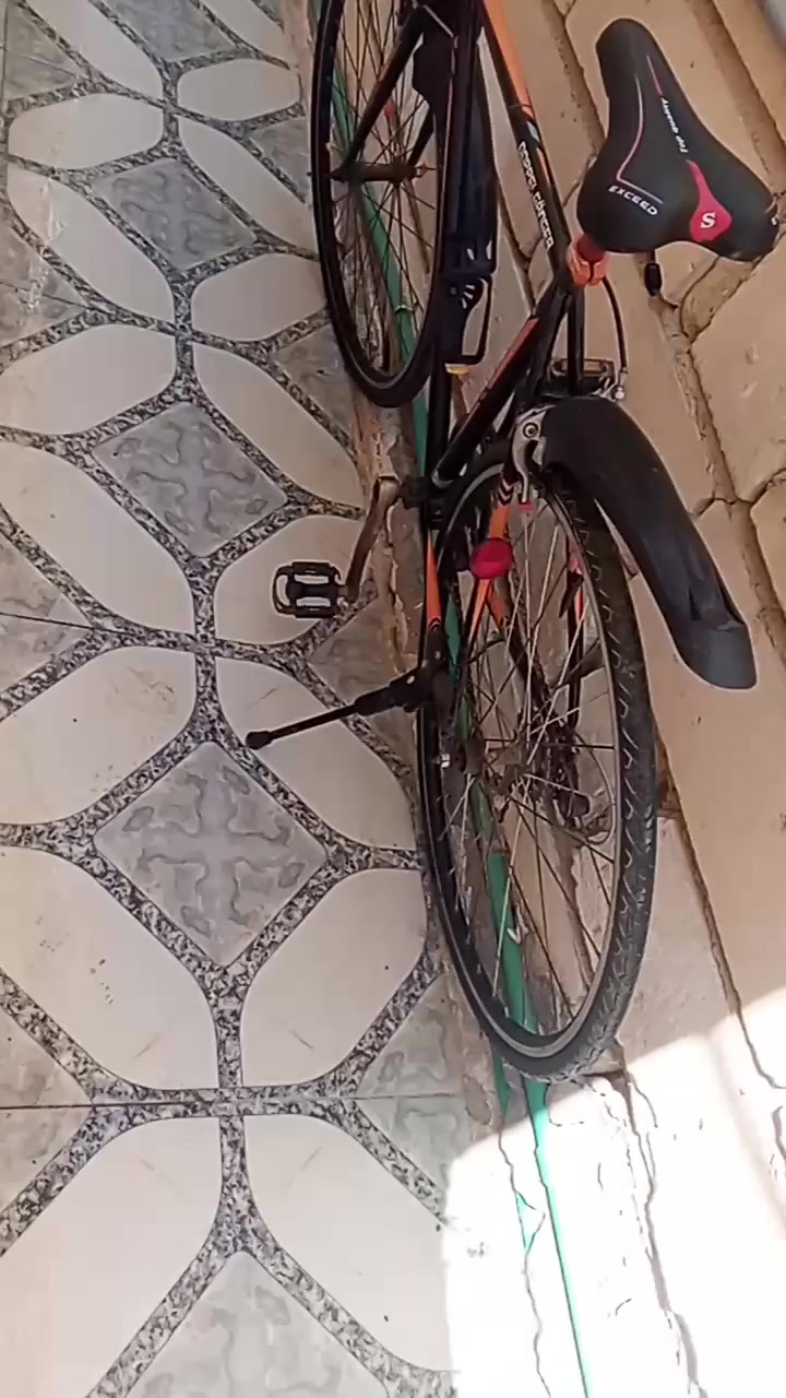 السلام عليكم بايسكل للبيع سي 700 نظيف ما ناقصه شيء السعر 75 وبي مجال مكاني ناصريه ومركز الشراي بخير ويدلل


**إذا كنت صاحب هذا الإعلان وتريد حذفه لأي سبب، رجاءا أرسل رسالة إلى الدعم الفني**