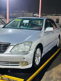 ٢٠٠٤ • ٨٠ ألف • محرك V6