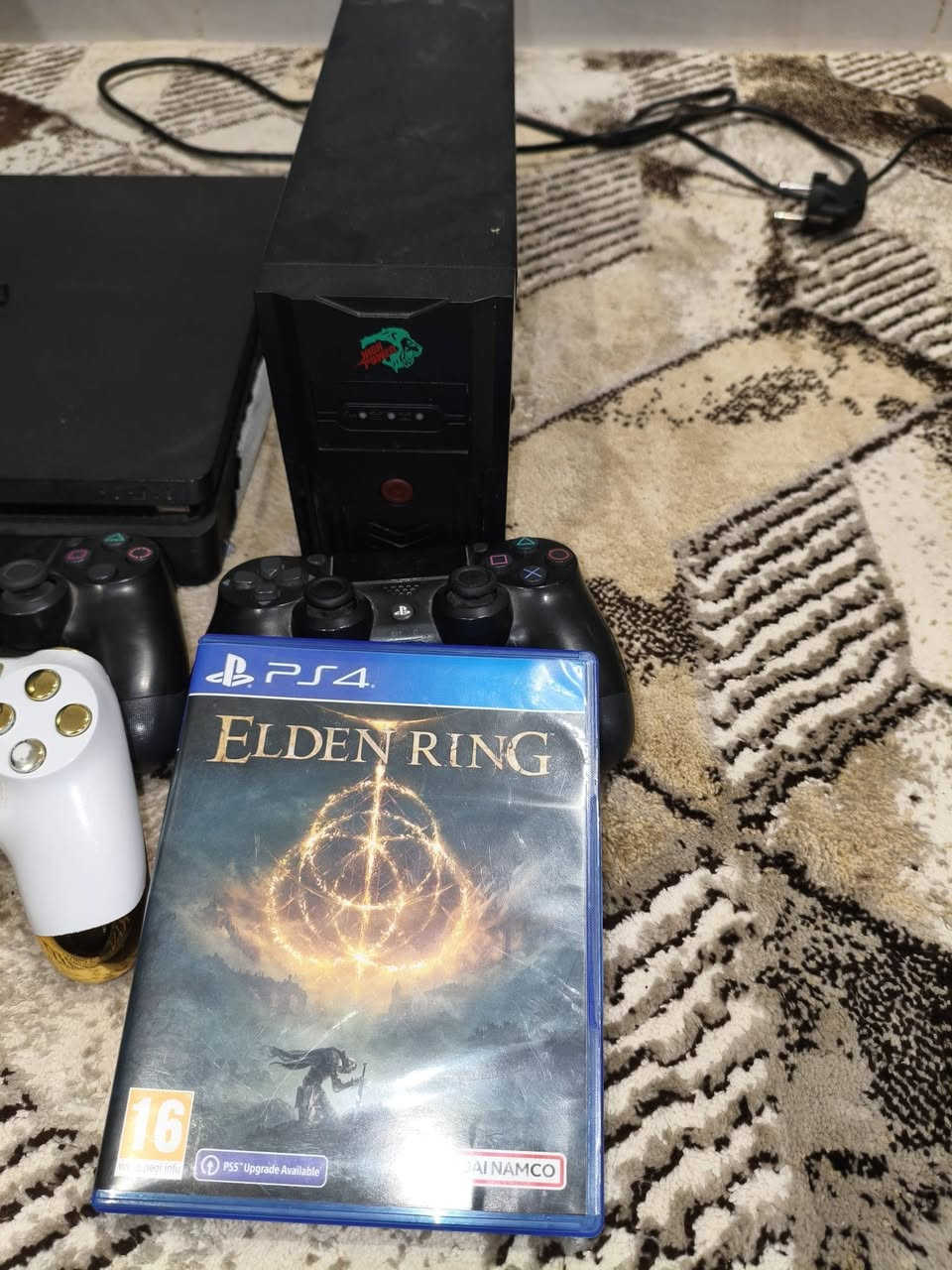 السلام عليكم للبيع بلي فور يحتوي على 3يدات وقرص يو بي اس بعده بكارتونته نضام اون لاين لا مفتوح والا داخل صيانة سعر 240الف


**إذا كنت صاحب هذا الإعلان وتريد حذفه لأي سبب، رجاءا أرسل رسالة إلى الدعم الفني**