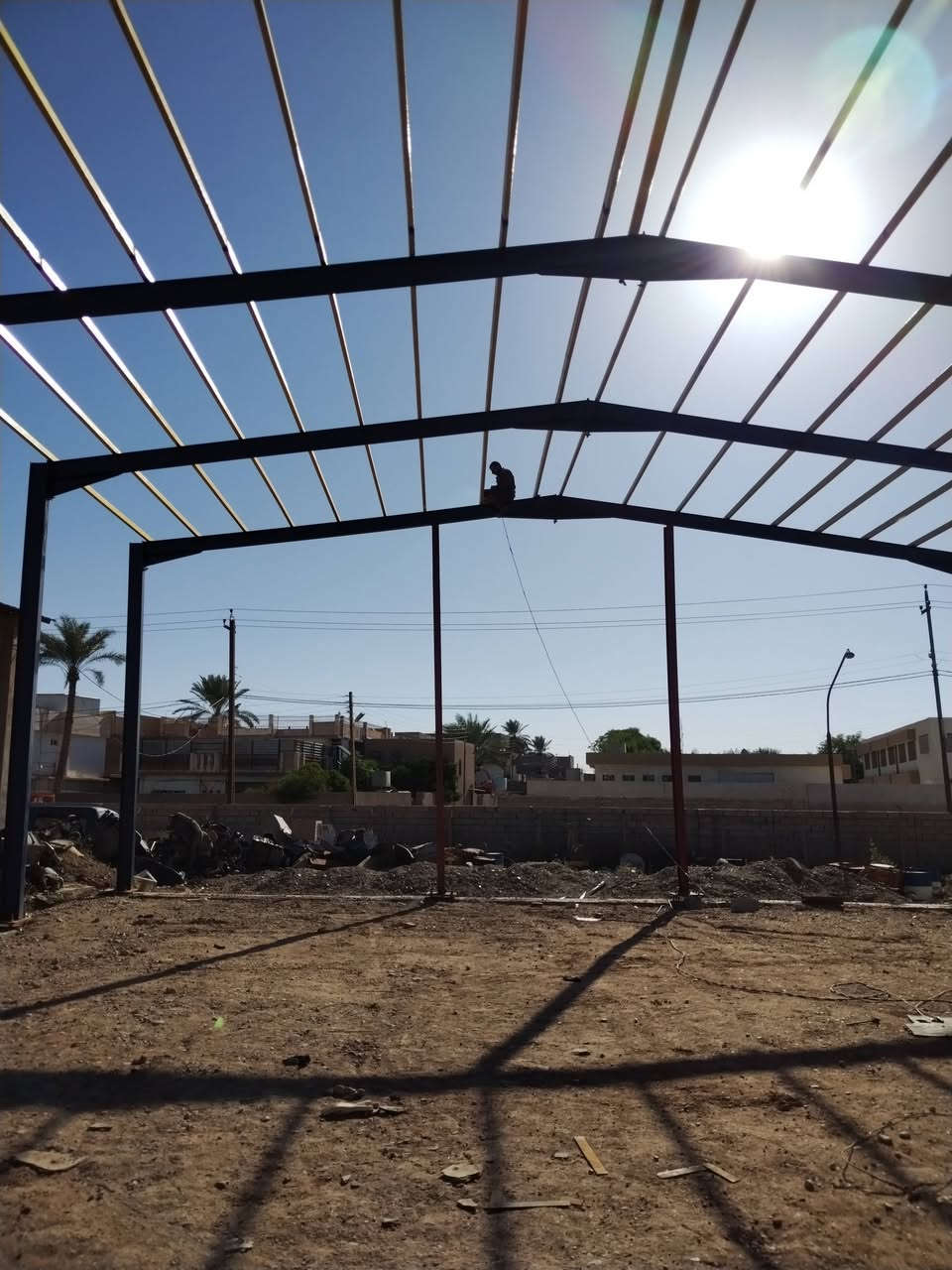 مستعدون لعمل جملونات كافه باسعار تنافسيه ***********
