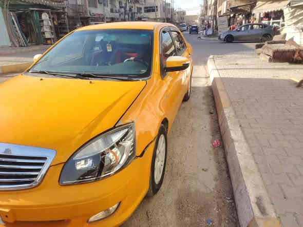 سلام عليكم جيلي موبل للبيع موديل ١٣ كير ومكينه كورله ١٨٠٠ اوتوماتيك بيهه بس جاملغ اليسر المامي بي ضربه ولباقي كلهه سليمه سياره جاهزه من كل النواحي مكاني بغداد المنصور ورقم سياره بابل مشروع وطني ٤٤ وبيهه مجال ***********
