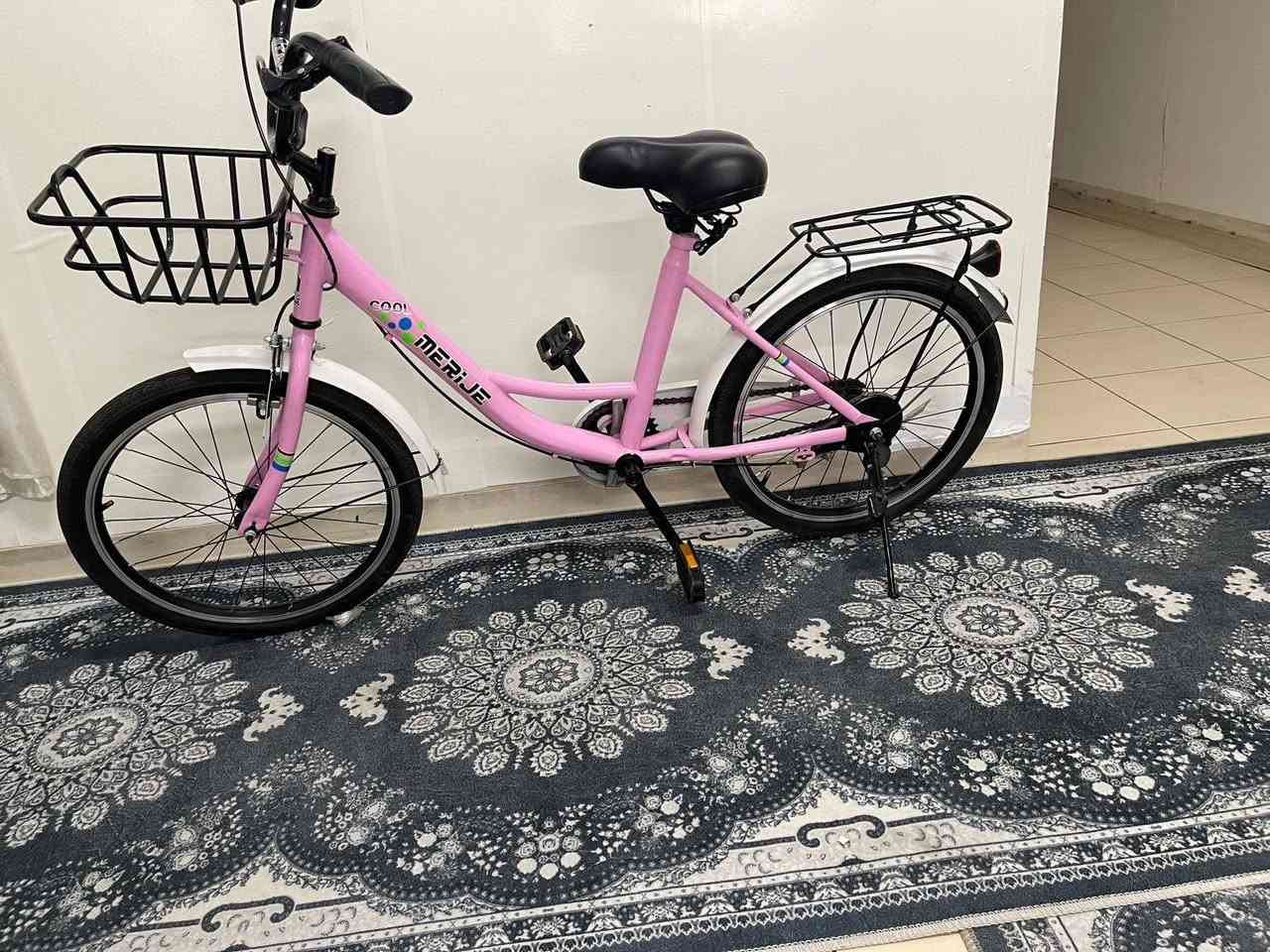 بايسكل للبيع قياس 20 جديد  اشتريته 120 ولا صاعد بي ابد اريده 90.وللشراي بي مجال


**إذا كنت صاحب هذا الإعلان وتريد حذفه لأي سبب، رجاءا أرسل رسالة إلى الدعم الفني**