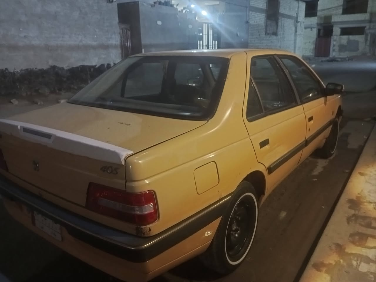 سلام عليكم للبيع مديل 13سياره كفاله عامه بيه منضومه غاز كفاله عامه مكان بغداد كماليه شريه يتصل ***********
