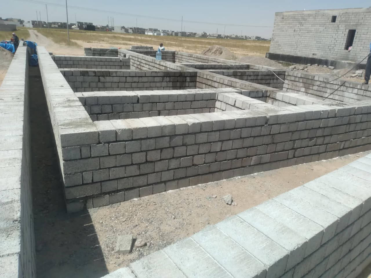 سلام عليكم كادر بناء درجه اولى شغل ستلام مهندس *********** متفرغ حليا
