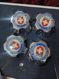 تاج A ختم سعر 35  باج اصلي هو جنطه مالته اصلي ختم سعره 25 الف علامه ال...